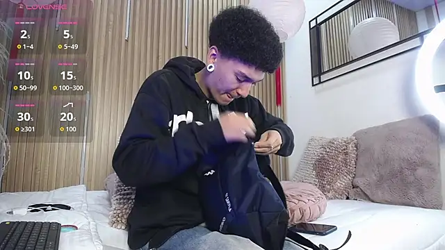 David Banks  online show from 03-24-26, 12:27