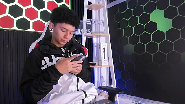 David Banks  online show from 04-09-26, 12:33