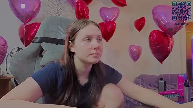 Snapshot of Holy_Kveta chatting on 02-13-26, 02:55 Holy Kveta online show from 02-13-26, 02:55