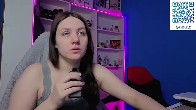 Snapshot of Holy_Kveta chatting on 02-11-26, 03:06 Holy Kveta online show from 02-11-26, 03:06