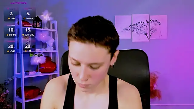 Snapshot of emi_fade chatting on 03-01-26, 10:26 emi fade online show from 03-01-26, 10:26