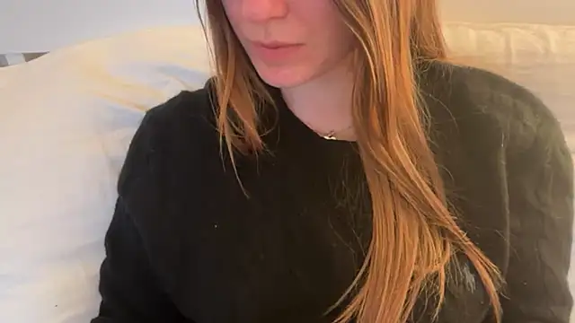 Lucyschickt online show from 05-01-26, 06:57
