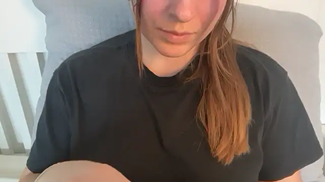 Lucyschickt online show from 06-11-26, 02:14
