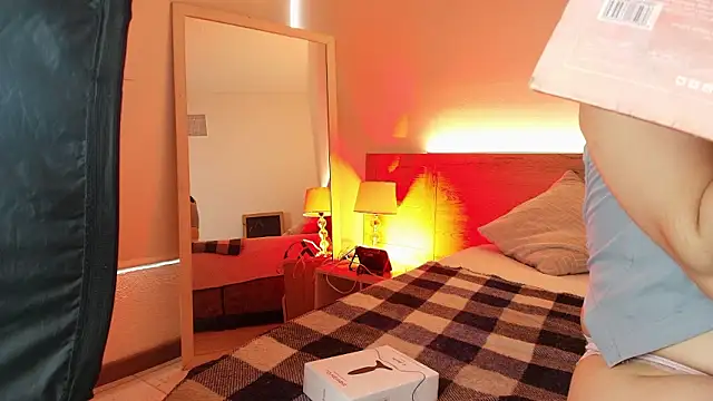 Lia Nova online show from 03-17-26, 08:56