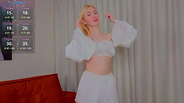 Snapshot of Taraheers chatting on 02-12-26, 05:07 Taraheers online show from 02-12-26, 05:07