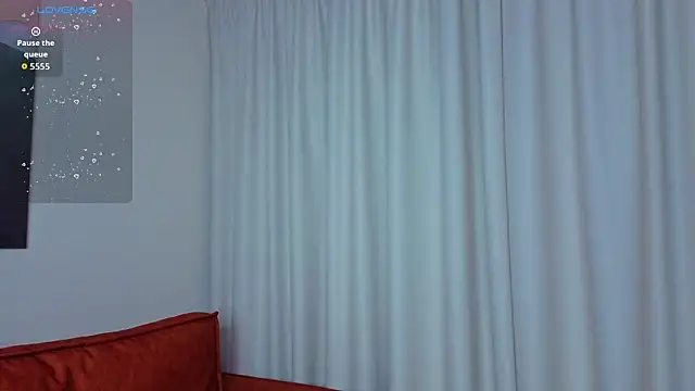 Snapshot of Taraheers chatting on 02-07-26, 05:04 Taraheers online show from 02-07-26, 05:04