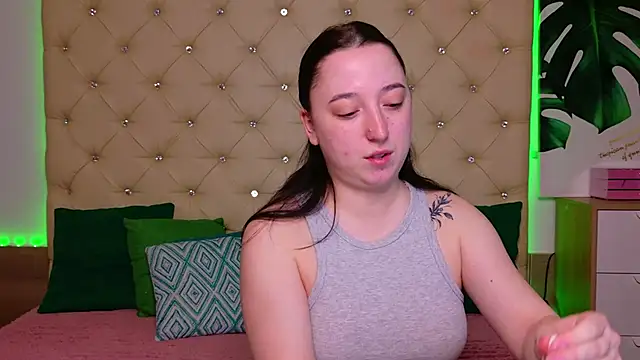 AwaMax online show from 03-26-26, 05:39