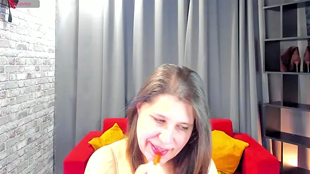 helenahoff online show from 04-09-26, 04:03