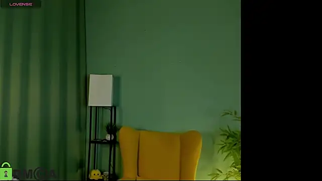 helenahoff online show from 04-15-26, 04:07