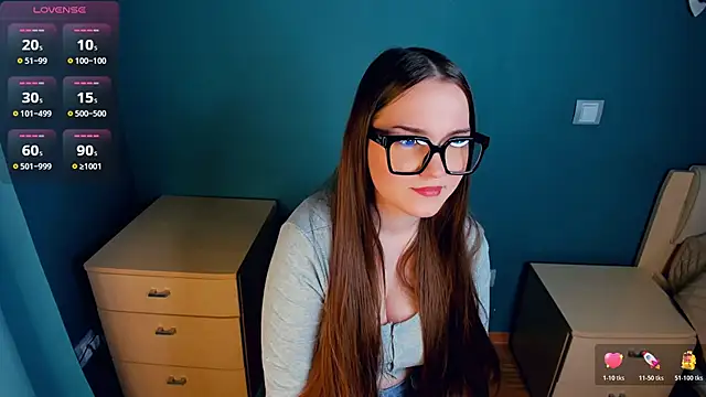 Snapshot of CrissyKales chatting on 02-12-26, 05:45 CrissyKales online show from 02-12-26, 05:45