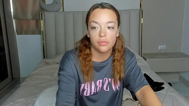 Snapshot of stellaa_quenn chatting on 04-17-26, 12:13 stellaa quenn online show from 04-17-26, 12:13