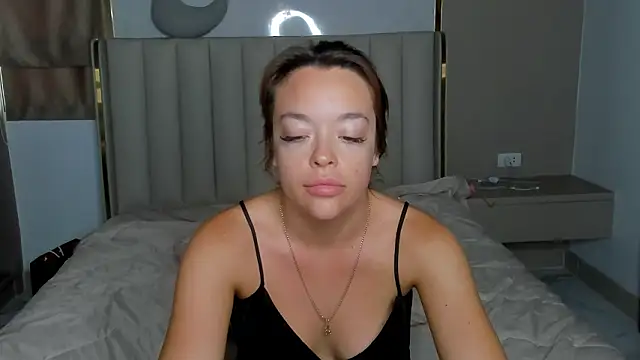 Snapshot of stellaa_quenn chatting on 03-09-26, 12:14 stellaa quenn online show from 03-09-26, 12:14