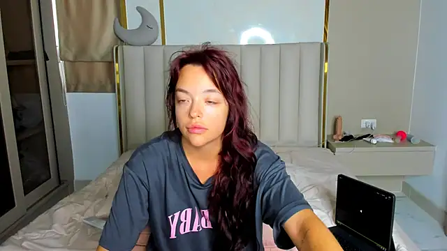 stellaa quenn online show from 07-16-26, 12:07