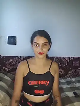 SoniaMoonnnnn online show from 06-09-26, 06:20