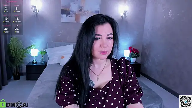 Monika Martinezz online show from 05-13-26, 04:08