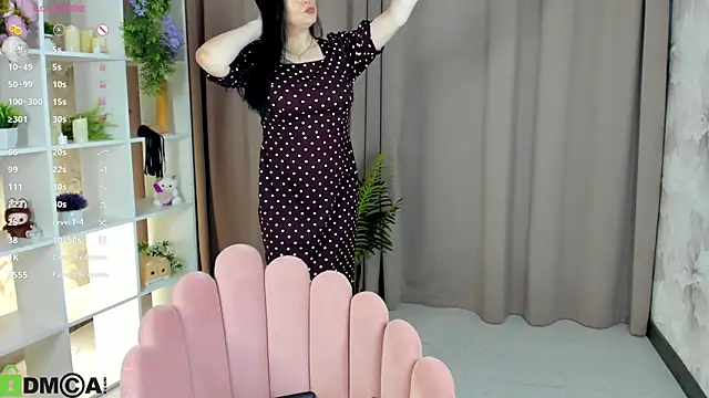 Monika Martinezz online show from 03-05-26, 04:09