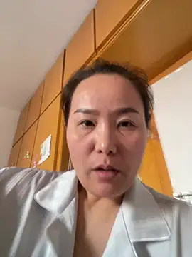 Youyou 12 online show from 03-29-26, 09:00