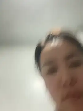 Snapshot of Youyou_12 chatting on 02-01-26, 12:58 Youyou 12 online show from 02-01-26, 12:58