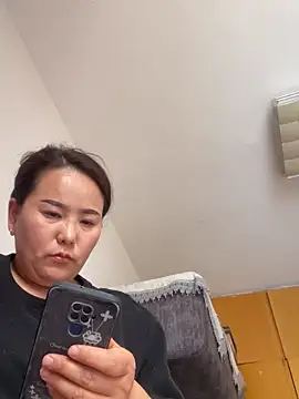Youyou 12 online show from 05-22-26, 07:39