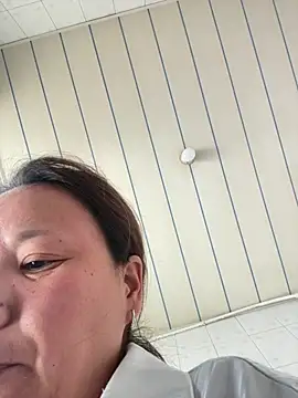 Youyou 12 online show from 03-30-26, 12:01