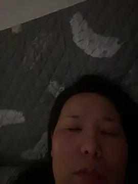 Snapshot of Youyou_12 chatting on 02-05-26, 04:36 Youyou 12 online show from 02-05-26, 04:36