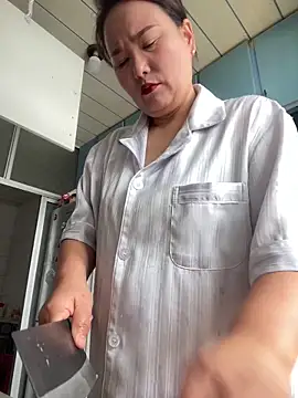 Youyou 12 online show from 05-20-26, 12:40
