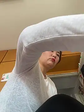 Youyou 12 online show from 04-07-26, 12:12