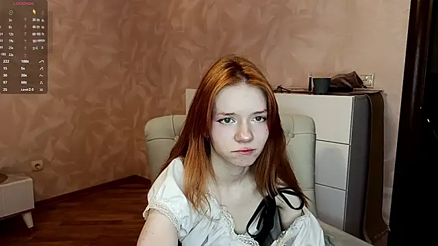 Snapshot of TarynPalek chatting on 03-01-26, 06:57 TarynPalek online show from 03-01-26, 06:57