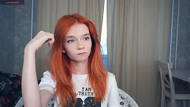 Snapshot of TarynPalek chatting on 02-05-26, 06:31 TarynPalek online show from 02-05-26, 06:31