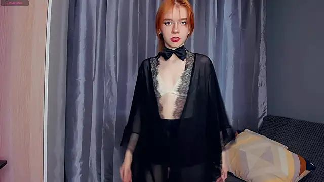 TarynPalek online show from 04-23-26, 07:04