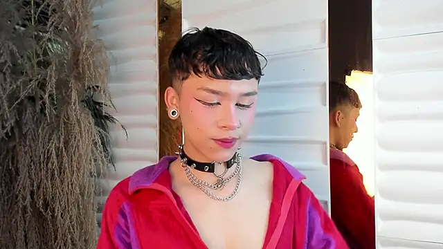 Snapshot of Camilo_X_x chatting on 02-16-26, 11:42 Camilo X x online show from 02-16-26, 11:42