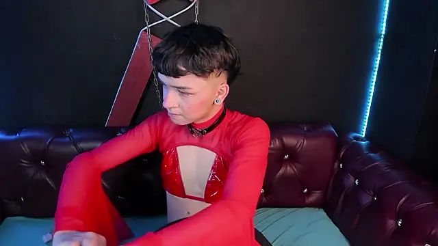 Snapshot of Camilo_X_x chatting on 02-10-26, 11:31 Camilo X x online show from 02-10-26, 11:31