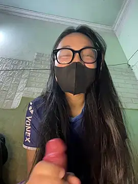 Leeeiuu online show from 02-02-26, 12:59