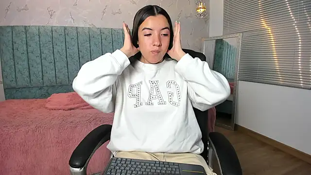 Tara Parker online show from 02-13-26, 01:11