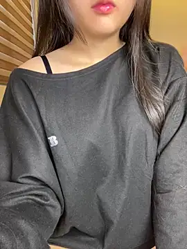 Luna Nhii05 online show from 03-06-26, 09:04