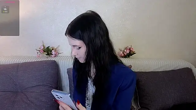 Glow hollow online show from 03-12-26, 04:29