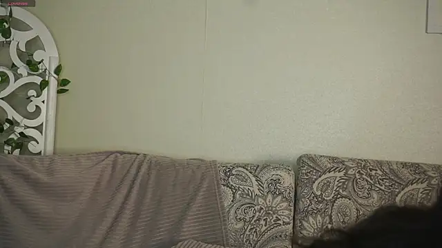 Glow hollow online show from 02-15-26, 03:51