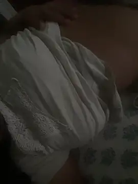 Snapshot of Kinkypratiki69 chatting on 05-31-26, 05:24 Kinkypratiki69 online show from 05-31-26, 05:24