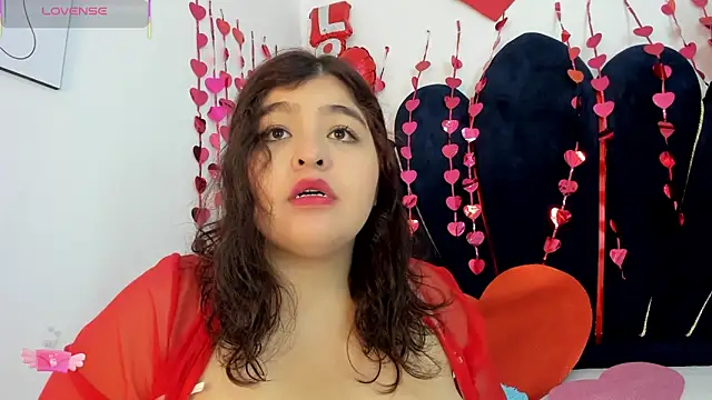 Snapshot of dahlialee chatting on 02-10-26, 11:31 dahlialee online show from 02-10-26, 11:31