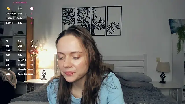 Snapshot of MalvinaTrafford chatting on 02-28-26, 08:52 MalvinaTrafford online show from 02-28-26, 08:52