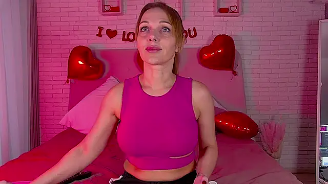 Snapshot of TatiBugati chatting on 02-12-26, 06:13 TatiBugati online show from 02-12-26, 06:13