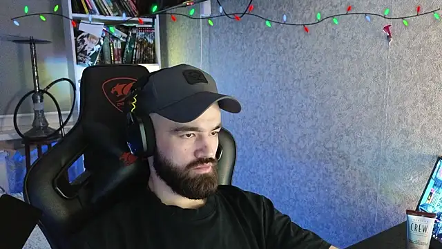 Snapshot of _Mostly_ chatting on 02-12-26, 04:34 Mostly online show from 02-12-26, 04:34