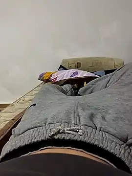 Snapshot of onurcannnnnnmmms chatting on 03-01-26, 07:47 onurcannnnnnmmms online show from 03-01-26, 07:47