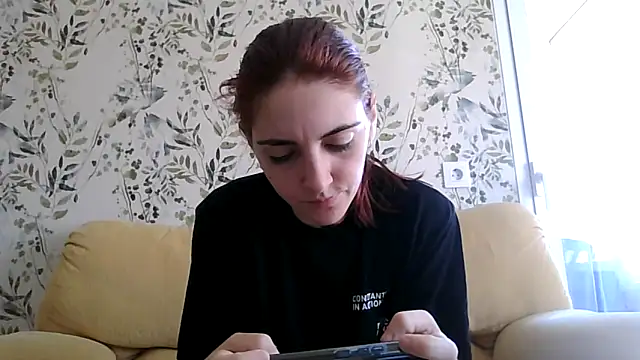 Snapshot of laparejaideal08 chatting on 06-05-26, 10:21 laparejaideal08 online show from 06-05-26, 10:21