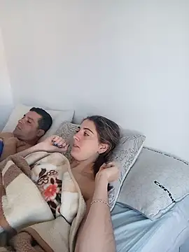 Snapshot of laparejaideal08 chatting on 02-26-26, 09:09 laparejaideal08 online show from 02-26-26, 09:09