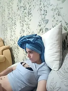 Snapshot of laparejaideal08 chatting on 02-04-26, 08:04 laparejaideal08 online show from 02-04-26, 08:04