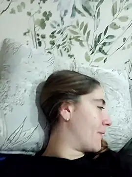 Snapshot of laparejaideal08 chatting on 02-07-26, 01:02 laparejaideal08 online show from 02-07-26, 01:02