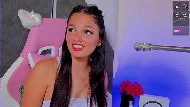 Snapshot of isa_kolins chatting on 02-07-26, 08:06 isa kolins online show from 02-07-26, 08:06