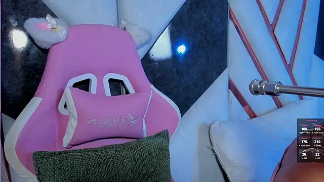 Snapshot of isa_kolins chatting on 02-12-26, 04:07 isa kolins online show from 02-12-26, 04:07