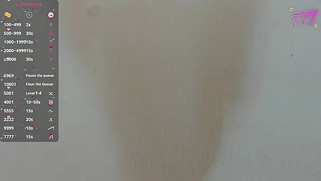 SamanthaHill  online show from 05-07-26, 08:23